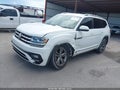 2019 Volkswagen Atlas — photo 2 of 17 | VIN 1V2YR2CA1KC558982
