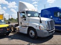 2012 Freightliner Cascadia 125 — photo 12 of 14 | VIN 1FUJGEDV5CLBU7724