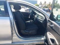 2019 Kia Optima — photo 5 of 16 | VIN 5XXGT4L31KG321243