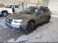 2020 Subaru Outback — photo 2 of 16 | VIN 4S4BTGKD1L3110126