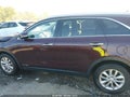 2017 Kia Sorento — photo 14 of 16 | VIN 5XYPGDA50HG301501