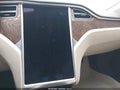 2018 Tesla Model S — photo 15 of 18 | VIN 5YJSA1E27JF246164