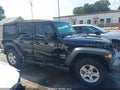 2018 Jeep Wrangler Unlimited — photo 13 of 16 | VIN 1C4HJXDN4JW324906