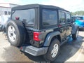 2018 Jeep Wrangler Unlimited — photo 4 of 16 | VIN 1C4HJXDN4JW324906