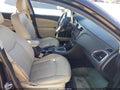 2013 Chrysler 200 — photo 5 of 11 | VIN 1C3CCBCG1DN615310