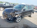 2016 Volkswagen Tiguan — photo 2 of 16 | VIN WVGBV7AX5GW081661
