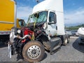 2022 International LT — photo 2 of 15 | VIN 3HSDZAPR1NN144941