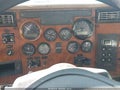 2008 Peterbilt 335 — photo 6 of 13 | VIN 2NPLHN7X58M750698