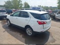 2020 Chevrolet Equinox — photo 3 of 17 | VIN 3GNAXUEV9LS633905
