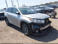 2018 Toyota Highlander — photo 1 of 11 | VIN 5TDJZRFH2JS808991