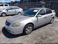 2005 Nissan Altima — photo 2 of 16 | VIN 1N4AL11D75C269529