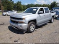 2018 Chevrolet Silverado 1500 — photo 2 of 16 | VIN 3GCUKREC0JG379436