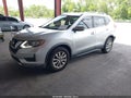 2017 Nissan Rogue — photo 2 of 17 | VIN KNMAT2MTXHP518566