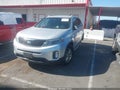 2015 Kia Sorento — photo 2 of 16 | VIN 5XYKTDA68FG630233