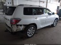 2010 Toyota Highlander Hybrid — photo 4 of 16 | VIN JTEJW3EH7A2042184