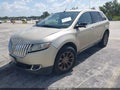 2011 Lincoln MKX — photo 2 of 11 | VIN 2LMDJ8JK9BBJ32379