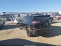 2019 Jeep Cherokee — photo 3 of 13 | VIN 1C4PJLLB6KD324642