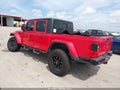 2020 Jeep Gladiator — photo 3 of 16 | VIN 1C6JJTBG6LL112406