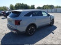 2026 Kia Sorento — photo 4 of 17 | VIN 5XYRL4JC3TG444289