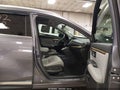 2019 Honda CR-V — photo 5 of 16 | VIN 2HKRW2H92KH630533
