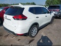 2017 Nissan Rogue Sport — photo 4 of 18 | VIN 5N1AT2MV9HC744621