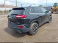2017 Jeep Cherokee — photo 4 of 16 | VIN 1C4PJMCS4HW633058
