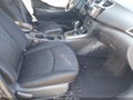 2018 Nissan Sentra — photo 5 of 12 | VIN 3N1AB7AP2JY273230
