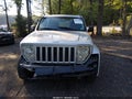 2009 Jeep Liberty — photo 12 of 16 | VIN 1J8GN28K59W530338