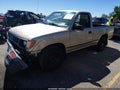 1996 Toyota Tacoma — photo 2 of 12 | VIN 4TANL42N8TZ192521