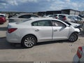 2016 Buick LaCrosse — photo 13 of 16 | VIN 1G4GB5G35GF142756