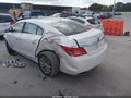 2016 Buick LaCrosse — photo 3 of 16 | VIN 1G4GB5G35GF142756