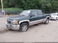 2005 GMC Sierra 1500 — photo 2 of 11 | VIN 2GTEK19V951203632