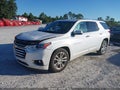 2020 Chevrolet Traverse — photo 2 of 15 | VIN 1GNEVNKW9LJ176735