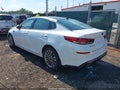 2019 Kia Optima — photo 3 of 10 | VIN 5XXGV4L21KG304637