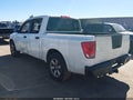 2012 Nissan Titan — photo 3 of 16 | VIN 1N6AA0EK1CN310304