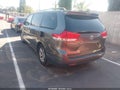 2011 Toyota Sienna — photo 3 of 11 | VIN 5TDKK3DC0BS122480