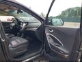 2018 Hyundai Santa Fe — photo 5 of 16 | VIN KM8SNDHF5JU273385