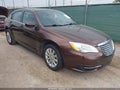 2013 Chrysler 200 — photo 1 of 16 | VIN 1C3CCBBBXDN614873