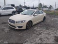 2018 Lincoln MKZ — photo 2 of 16 | VIN 3LN6L5F93JR604885