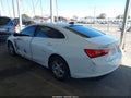 2016 Chevrolet Malibu — photo 3 of 15 | VIN 1G1ZB5ST3GF346372