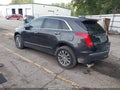 2017 Cadillac XT5 — photo 3 of 16 | VIN 1GYKNBRSXHZ162827