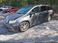 2013 Honda Odyssey — photo 2 of 16 | VIN 5FNRL5H64DB046104