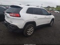 2015 Jeep Cherokee — photo 4 of 16 | VIN 1C4PJLCB4FW627736