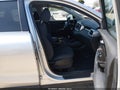 2019 Kia Sorento — photo 5 of 17 | VIN 5XYPG4A35KG582670
