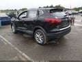 2018 Nissan Rogue Sport — photo 3 of 17 | VIN JN1BJ1CR4JW265656