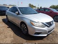 2017 Nissan Altima — photo 1 of 17 | VIN 1N4AL3AP7HC234032