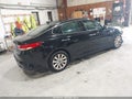 2017 Kia Optima — photo 4 of 16 | VIN 5XXGU4L37HG153534
