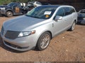 2015 Lincoln MKT — photo 2 of 16 | VIN 2LMHJ5AT2FBL00975