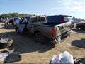 2002 Nissan Frontier — photo 3 of 13 | VIN 1N6ED26Y52C355408