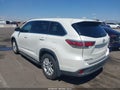 2014 Toyota Highlander — photo 3 of 16 | VIN 5TDBKRFH6ES037840